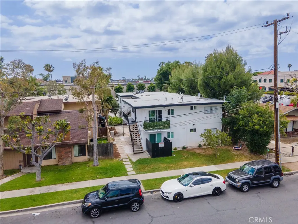 1032 Bonita, Tustin, CA — listing photo 1