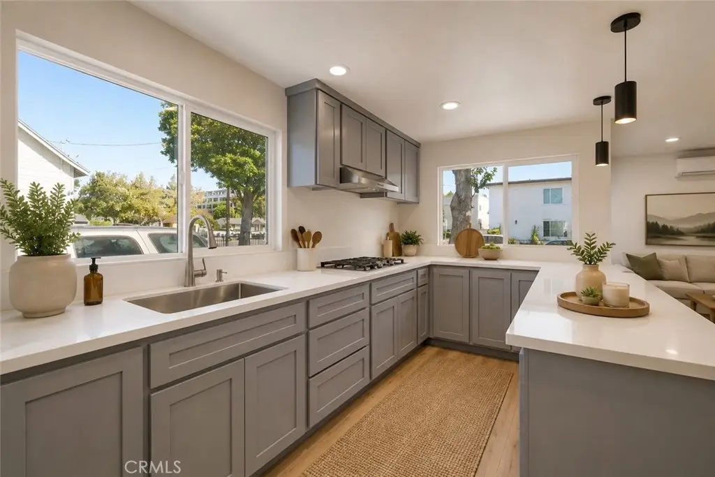 Duplex for sale at 1912 E 122nd, Compton, CA