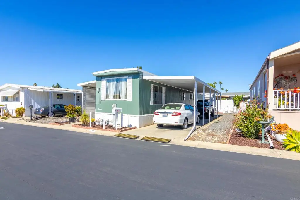 1010 E Bobier Drive, Vista, CA — listing photo 1