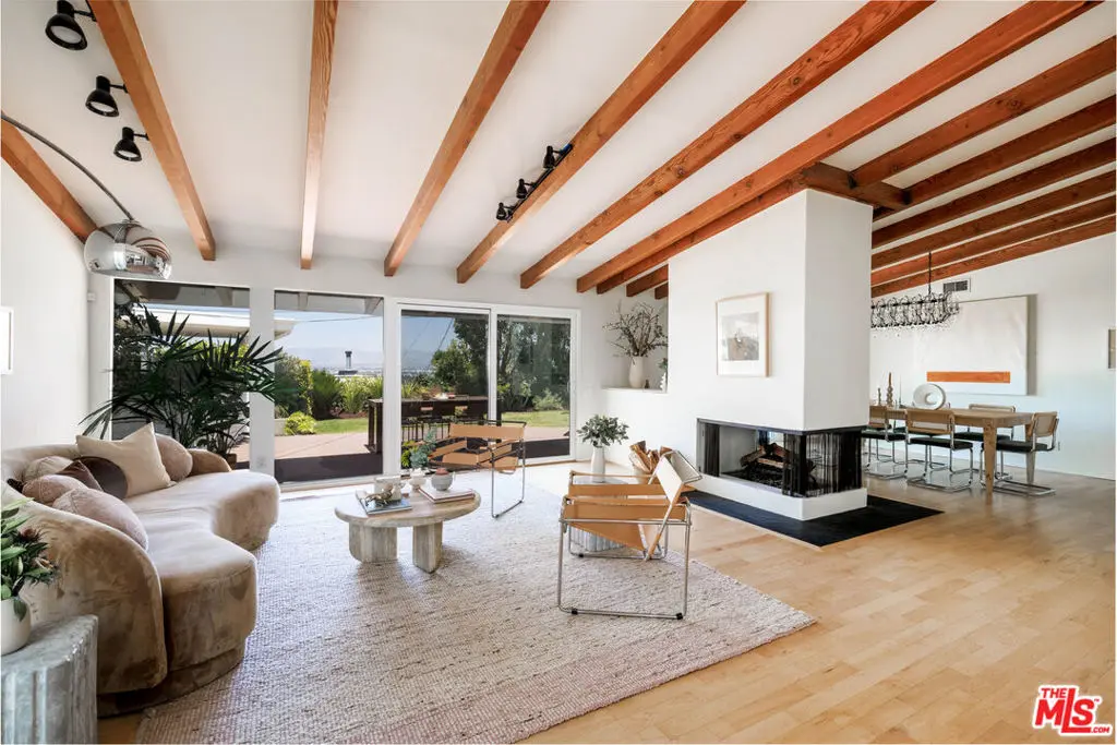 3554 Berry Drive, Studio City, CA — listing photo 1