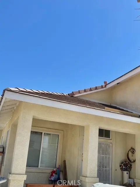 Single Family Residence for sale at 985 Windsong, San Jacinto, CA featuring 4 beds and 3 baths