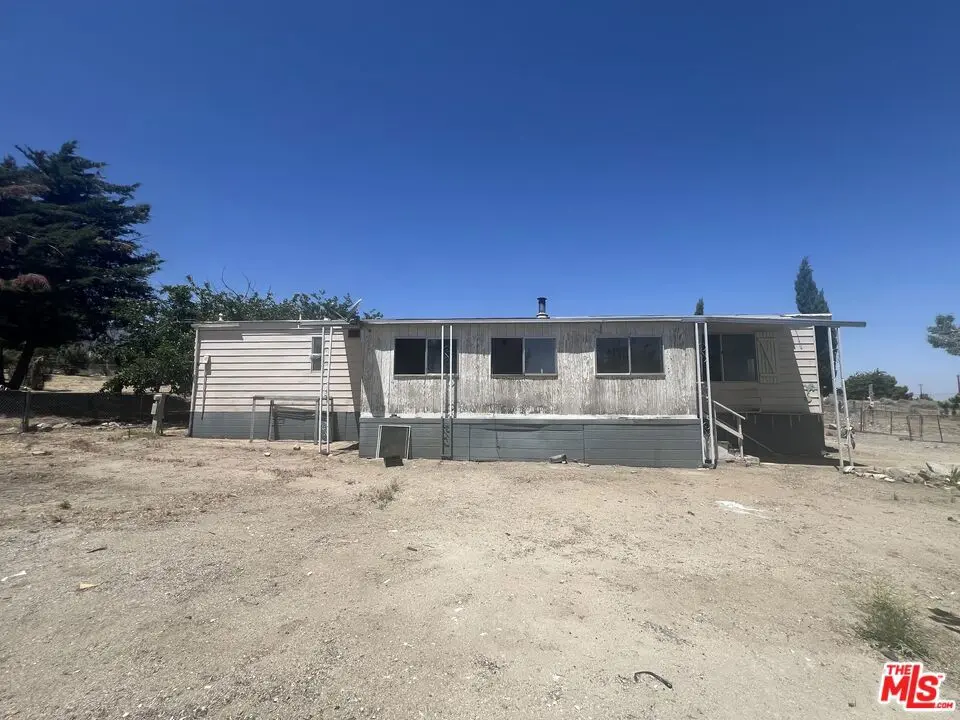 9574 Via Verde Avenue, Pinon Hills, CA — listing photo 1