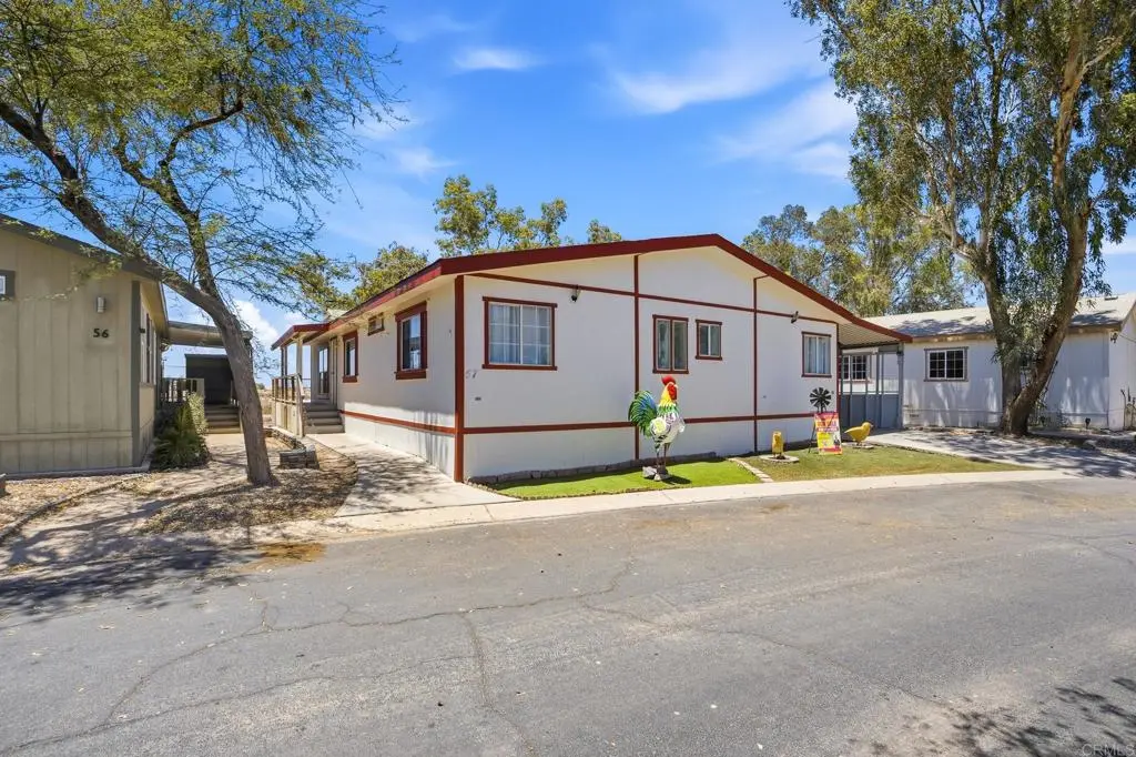 1601 Drew Road SPC 57, El Centro, CA — listing photo 1