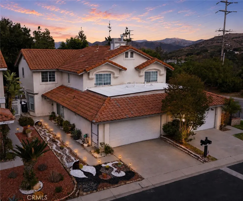 Townhouse for sale at 5304 Francisca Way, Agoura Hills, CA featuring 3 beds and 3 baths