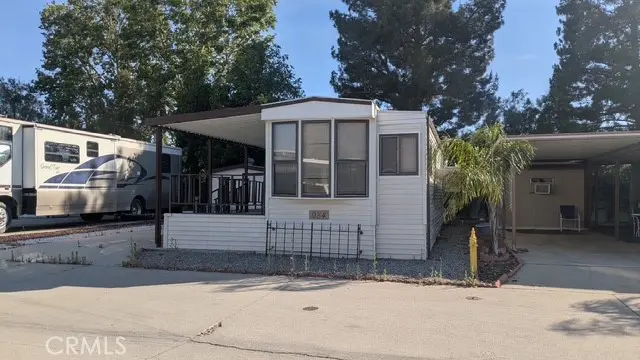 984 Acorn, San Jacinto, CA — listing photo 1