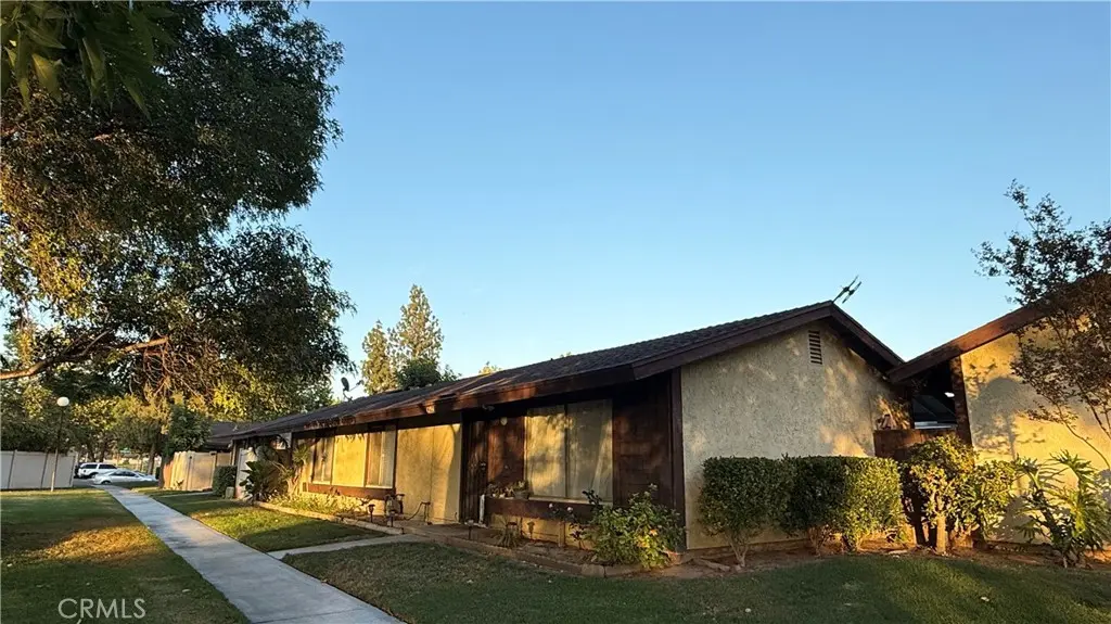 Condominium for sale at 4294 Donald, Riverside, CA featuring 3 beds and 2 baths