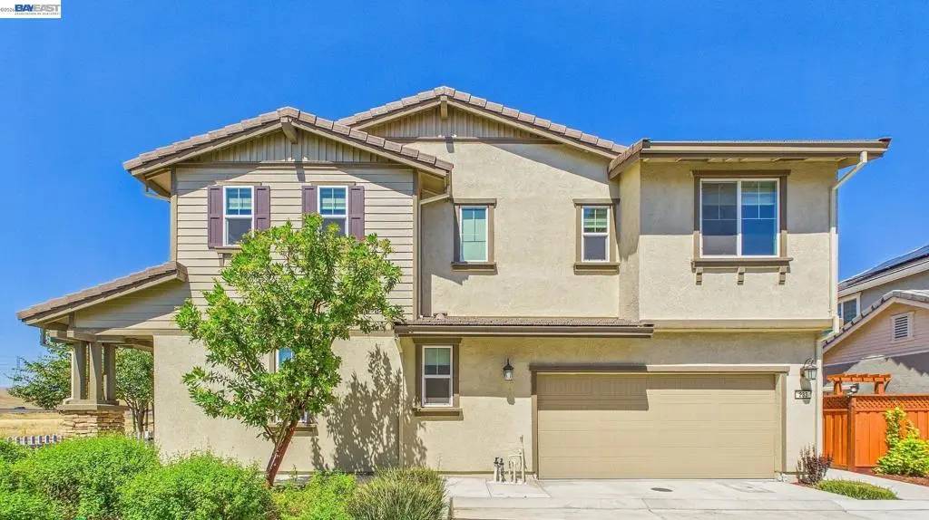 233 E Central Pkwy, Mountain House, CA — listing photo 1