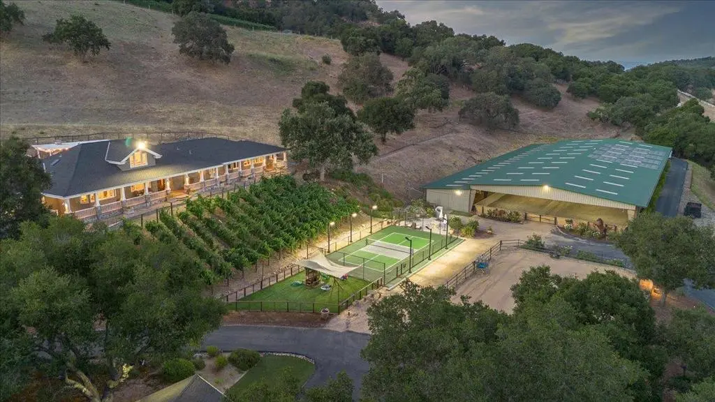 Single Family Residence for sale at 14411 Shannon Road, Los Gatos, CA featuring 7 beds and 8 baths