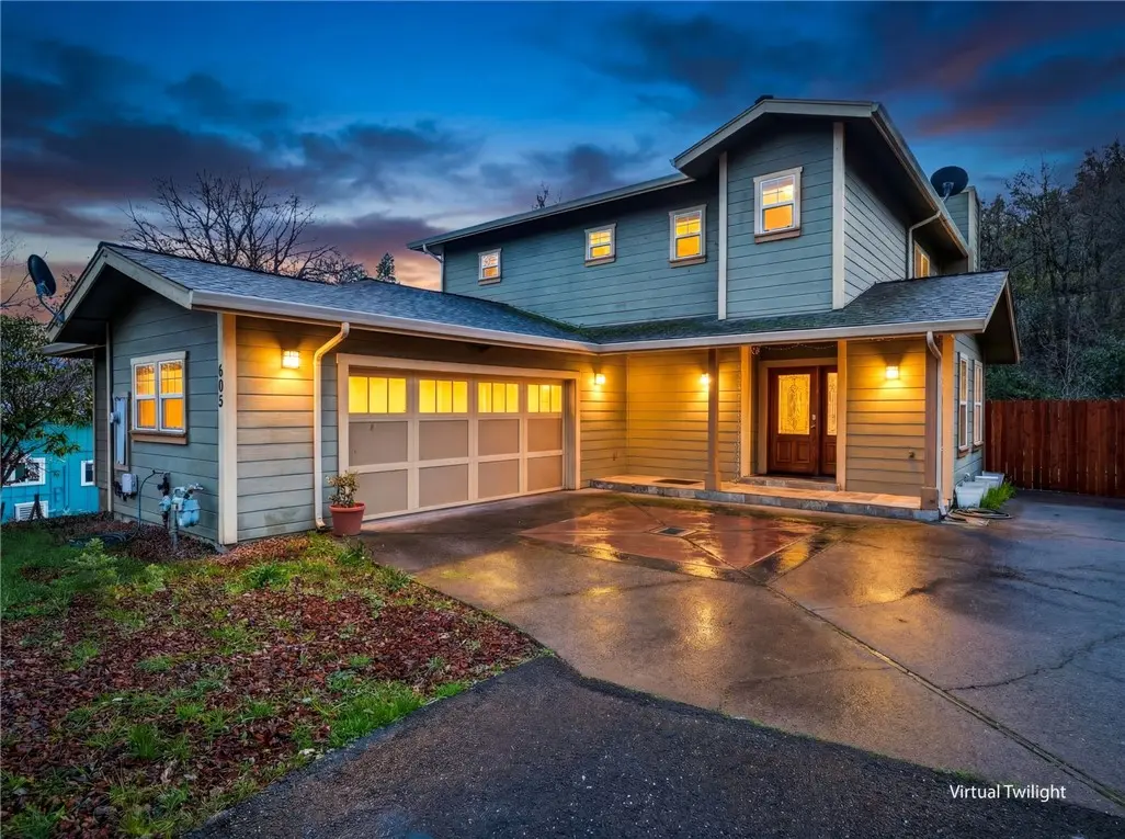 Single Family Residence for sale at 605 Redwood, Ukiah, CA featuring 4 beds and 3 baths