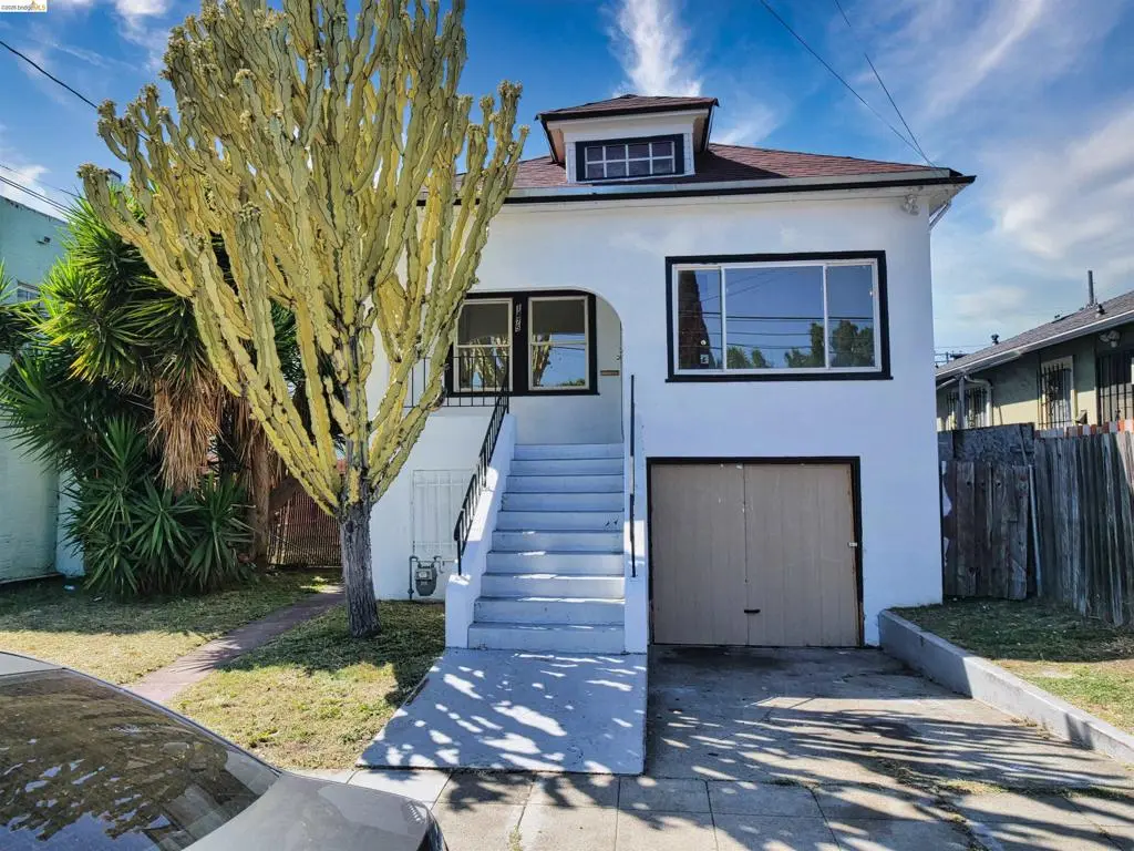 Single Family Residence for sale at 1475 70Th Ave, Oakland, CA featuring 3 beds and 2 baths