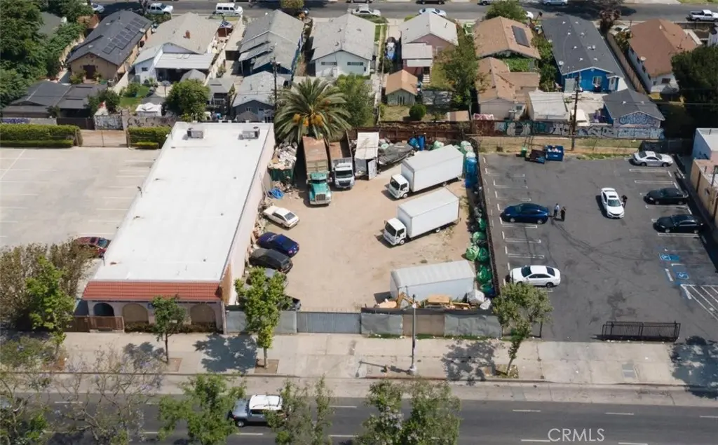 235 E Manchester, Los Angeles, CA — listing photo 1