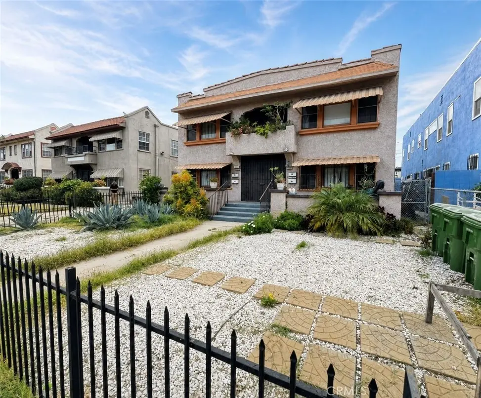 Quadruplex for sale at 3110 Raymond Ave, Los Angeles, CA featuring 5 beds and 4 baths