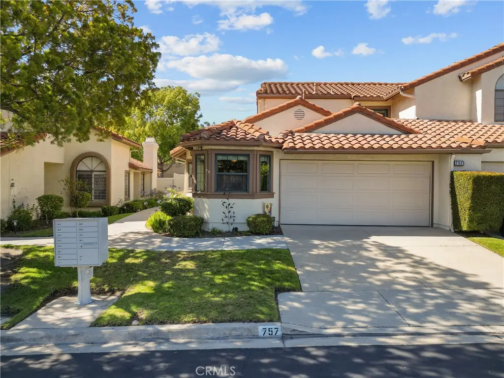 757 Congressional Road, Simi Valley, CA — listing photo 1