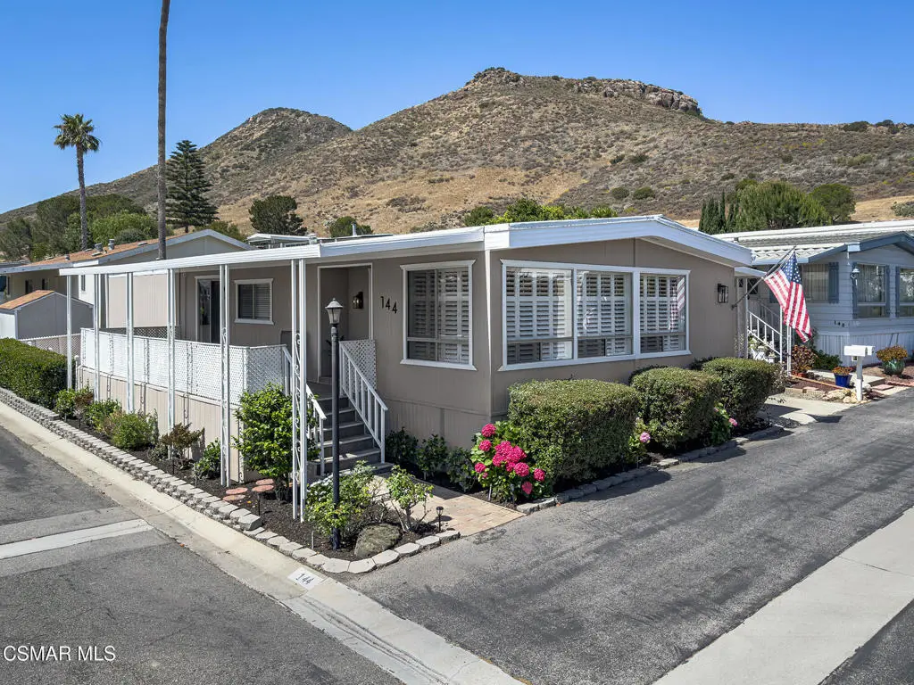 144 La Fortuna, Newbury Park, CA — listing photo 1