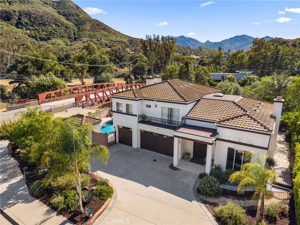 Single Family Residence for sale at 2305 Waring, Agoura Hills, CA featuring 3 beds and 3 baths