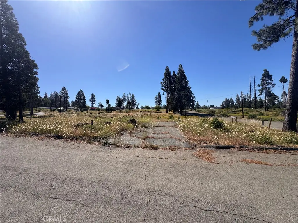 13712 Endicot Circle, Magalia, CA — listing photo 1