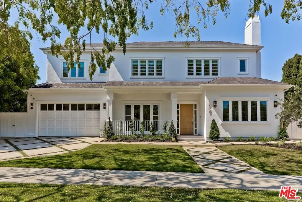 Single Family Residence for rent at 9767 Monte Mar Drive, Los Angeles, CA featuring 5 beds and 6 baths