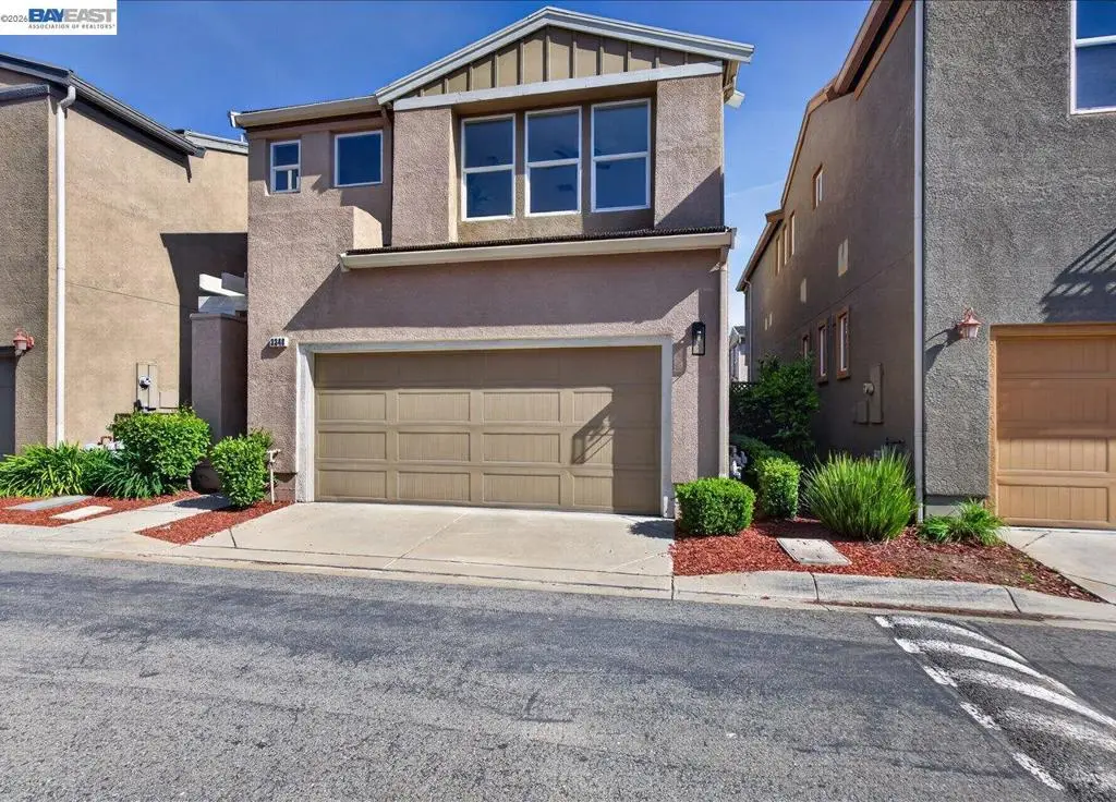 Single Family Residence for sale at 3348 Chartwell St, San Ramon, CA featuring 3 beds and 4 baths