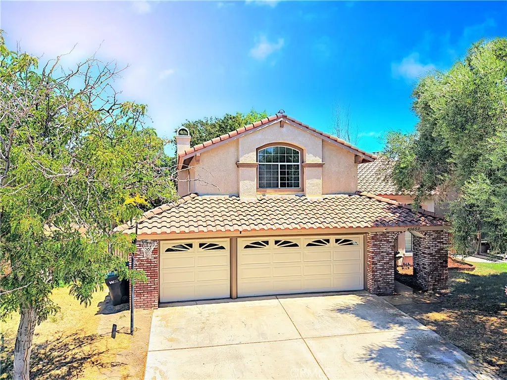 Single Family Residence for sale at 43652 Andale, Lancaster, CA featuring 3 beds and 4 baths