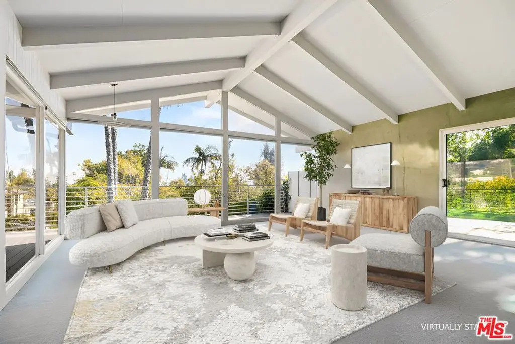 Single Family Residence for rent at 1127 Angelo Drive, Beverly Hills, CA featuring 3 beds and 3 baths