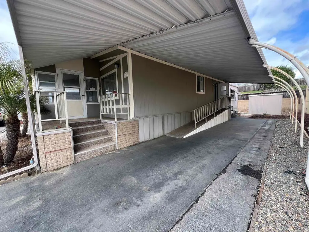 Manufactured In Park for sale at 200 N El Camino Real 347, Oceanside, CA featuring 2 beds and 2 baths