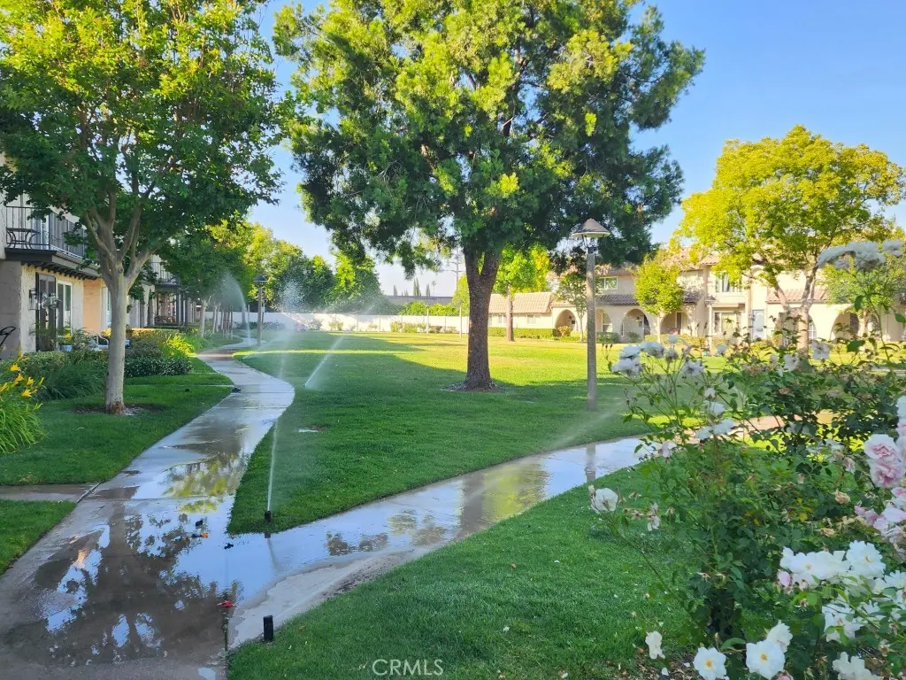 24223 La Glorita Circle, Newhall, CA — listing photo 1