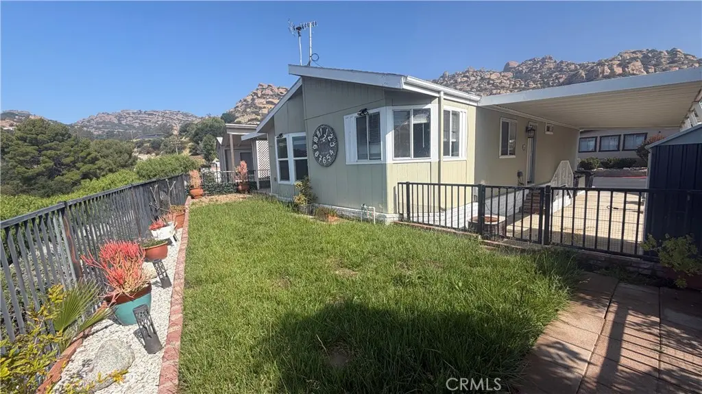 24303 Woolsey Canyon Road 6, West Hills, CA — listing photo 1