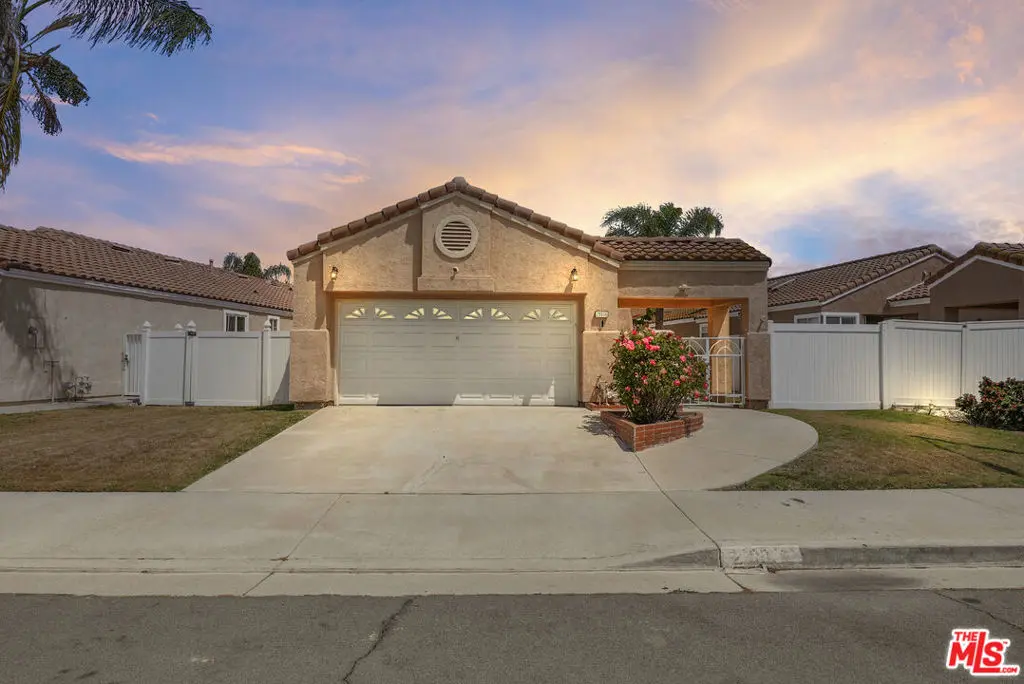 Single Family Residence for sale at 29886 Greens Court, Menifee, CA featuring 2 beds and 3 baths