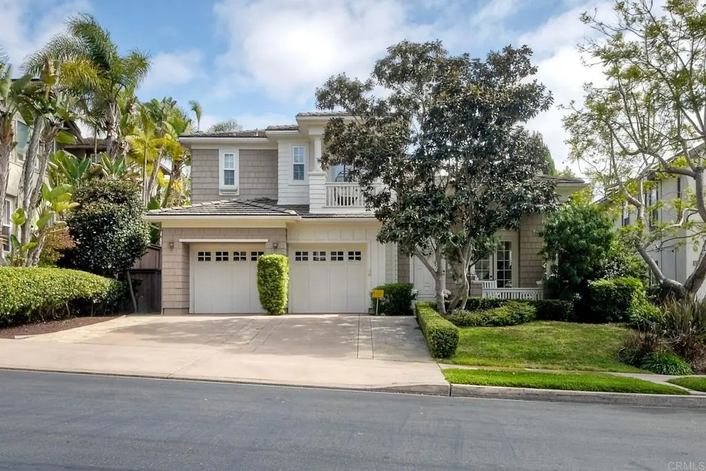 Single Family Residence for rent at 688 Cypress Hills Drive, Encinitas, CA featuring 4 beds and 5 baths