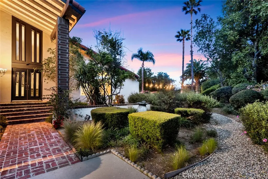 20138 Greenbriar, Tarzana, CA — listing photo 1