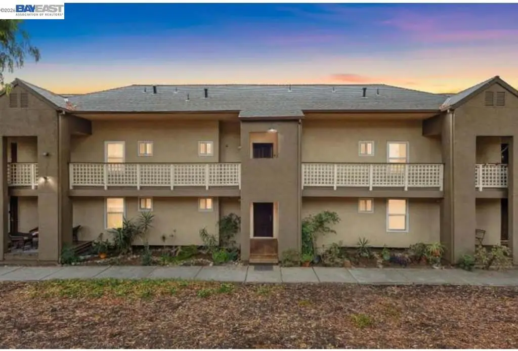 Condominium for sale at 680 Dartmore Lane 260, Hayward, CA featuring 1 bed and 1 bath