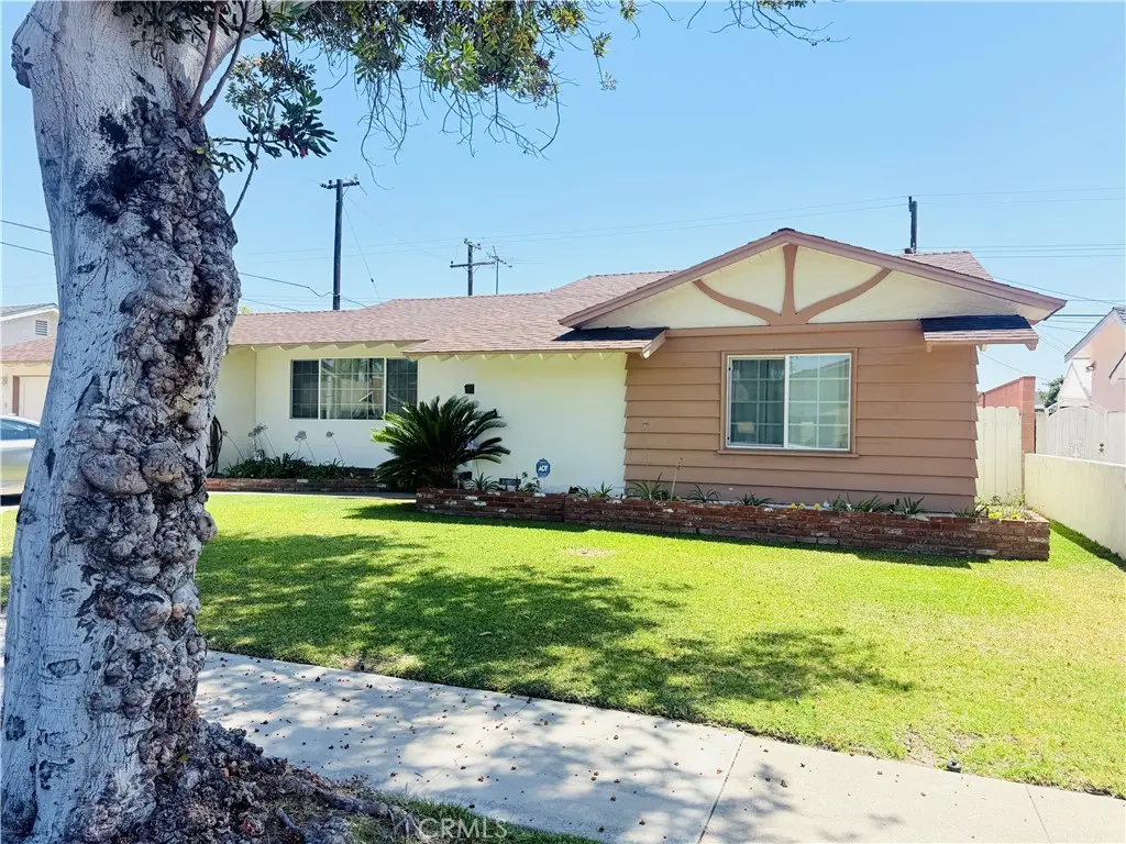 Single Family Residence for sale at 2618 W Stonybrook Drive, Anaheim, CA featuring 5 beds and 3 baths
