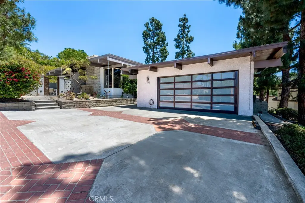450 S Via Vista Road, Anaheim Hills, CA — listing photo 1