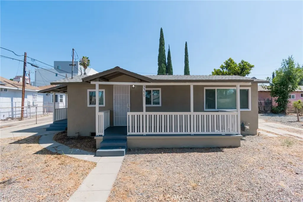 Duplex for sale at 3577 Siskiyou, Los Angeles, CA