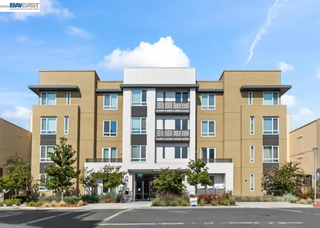 Condominium for sale at 45298 Tom Blalock St 110, Fremont, CA featuring 3 beds and 2 baths
