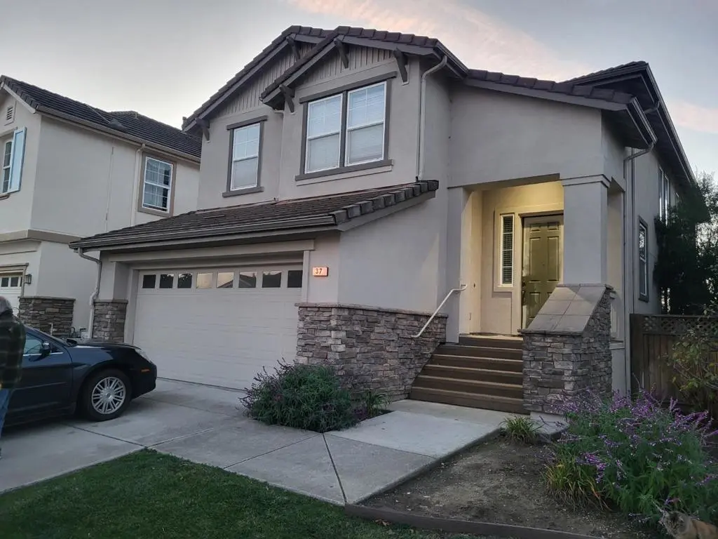 Residential Lease for rent at 37 Pelican Drive, Watsonville, CA featuring 4 beds and 3 baths