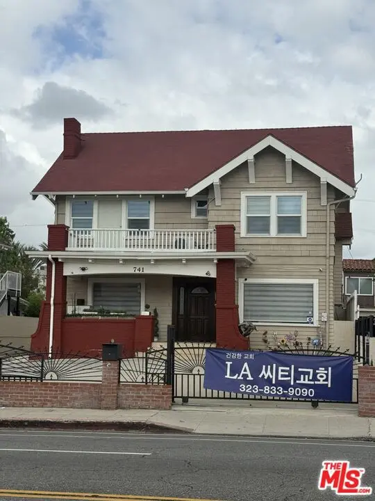 Residential Lease for rent at 741 Crenshaw Boulevard, Los Angeles, Los Angeles County, CA featuring 7 beds and 4 baths