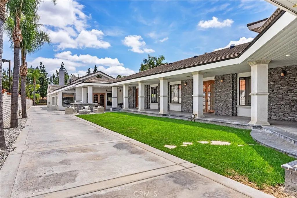 16871 Bastanchury, Yorba Linda, CA — listing photo 1