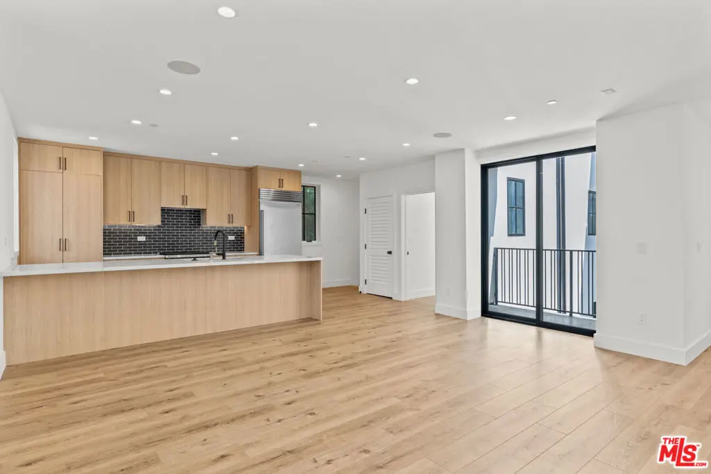 5540 Tova Road, Sherman Oaks, CA — listing photo 1
