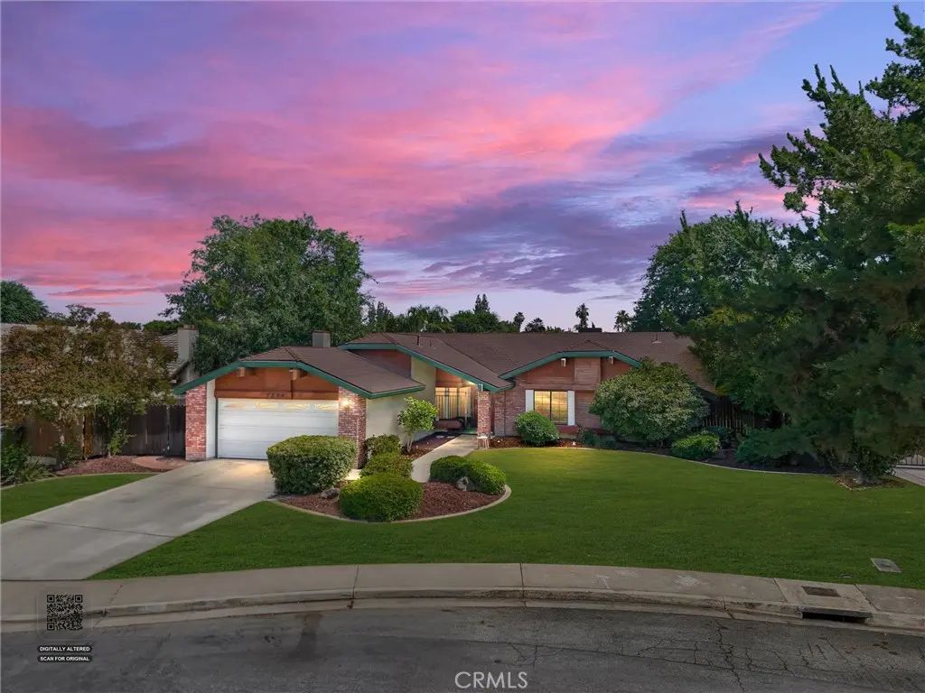 Single Family Residence for sale at 7204 Lacoste Lane, Bakersfield, CA featuring 3 beds and 2 baths