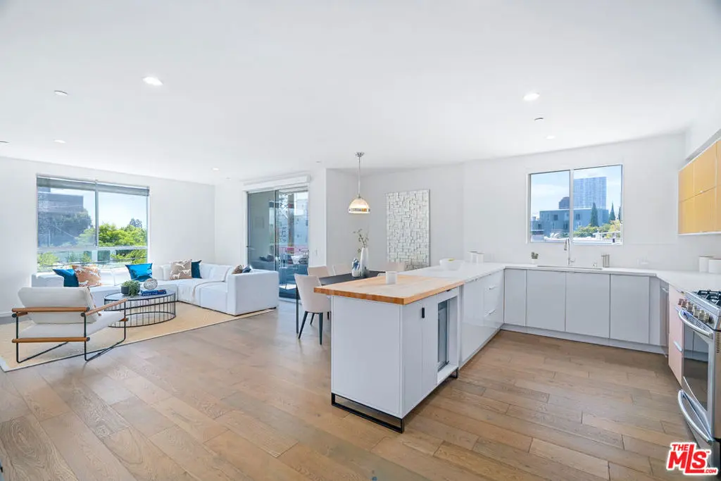 Condominium for sale at 11764 Idaho Avenue 301, Los Angeles, CA featuring 3 beds and 3 baths