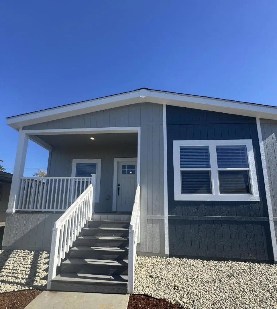 164 Village o, Sacramento, CA — listing photo 1