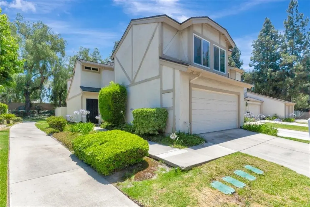 Single Family Residence for sale at 1718 Truman Circle, Placentia, CA featuring 3 beds and 3 baths