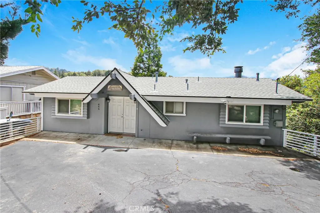 446 Delle, Crestline, CA — listing photo 1