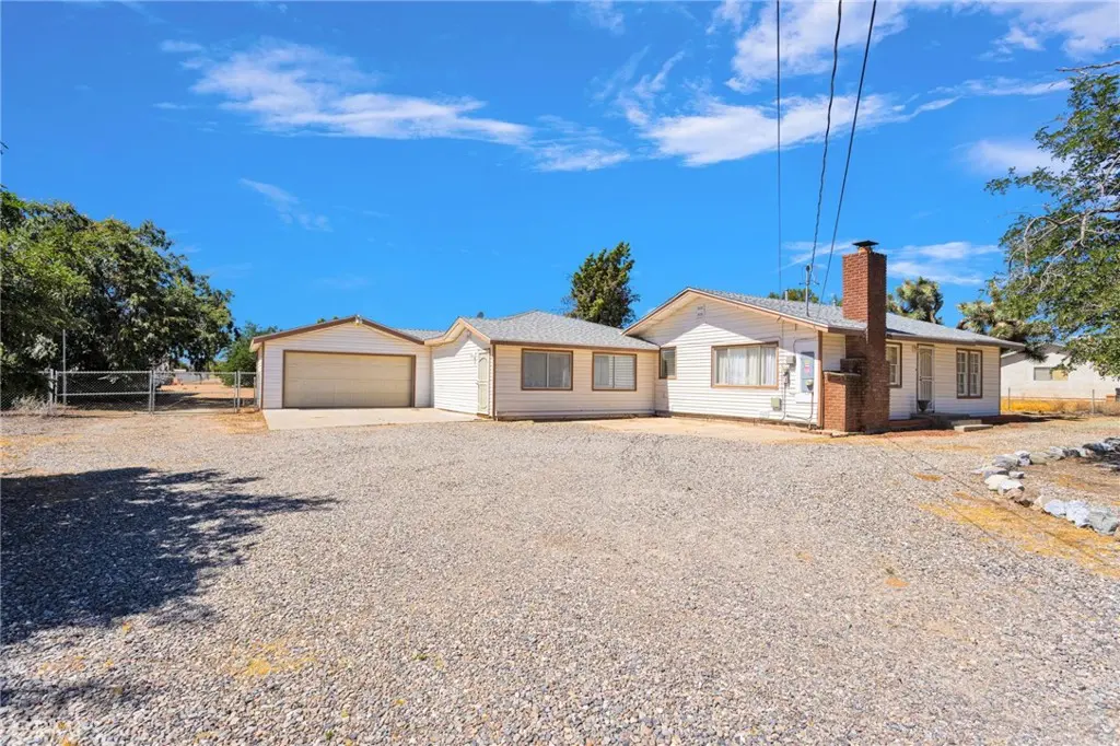 15129 Cedar Street, Hesperia, CA — listing photo 1