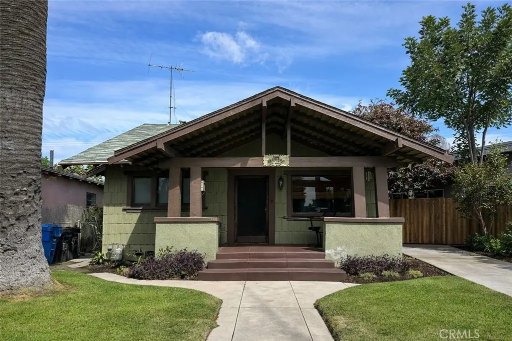 Duplex for sale at 339 W 76th, Los Angeles, CA