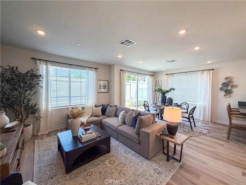 7198 Lisbon Way, Highland, CA — listing photo 1
