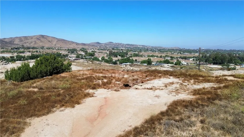 22300 O FERRALL Road, Perris, CA — listing photo 1