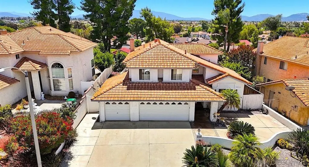 Single Family Residence for sale at 39780 Notting Hill Rd, Murrieta, CA featuring 4 beds and 4 baths