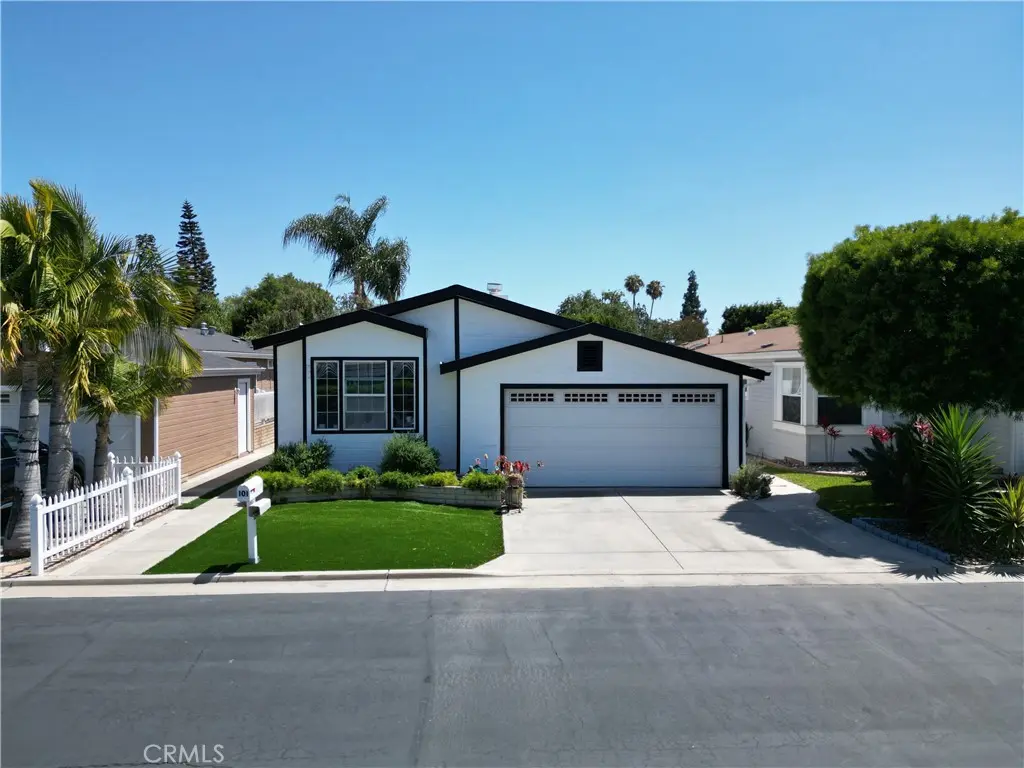 7271 Katella Avenue 101, Stanton, CA — listing photo 1